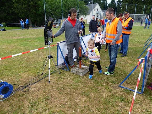 20140628_hinderniscrosslauf.steinheid_10